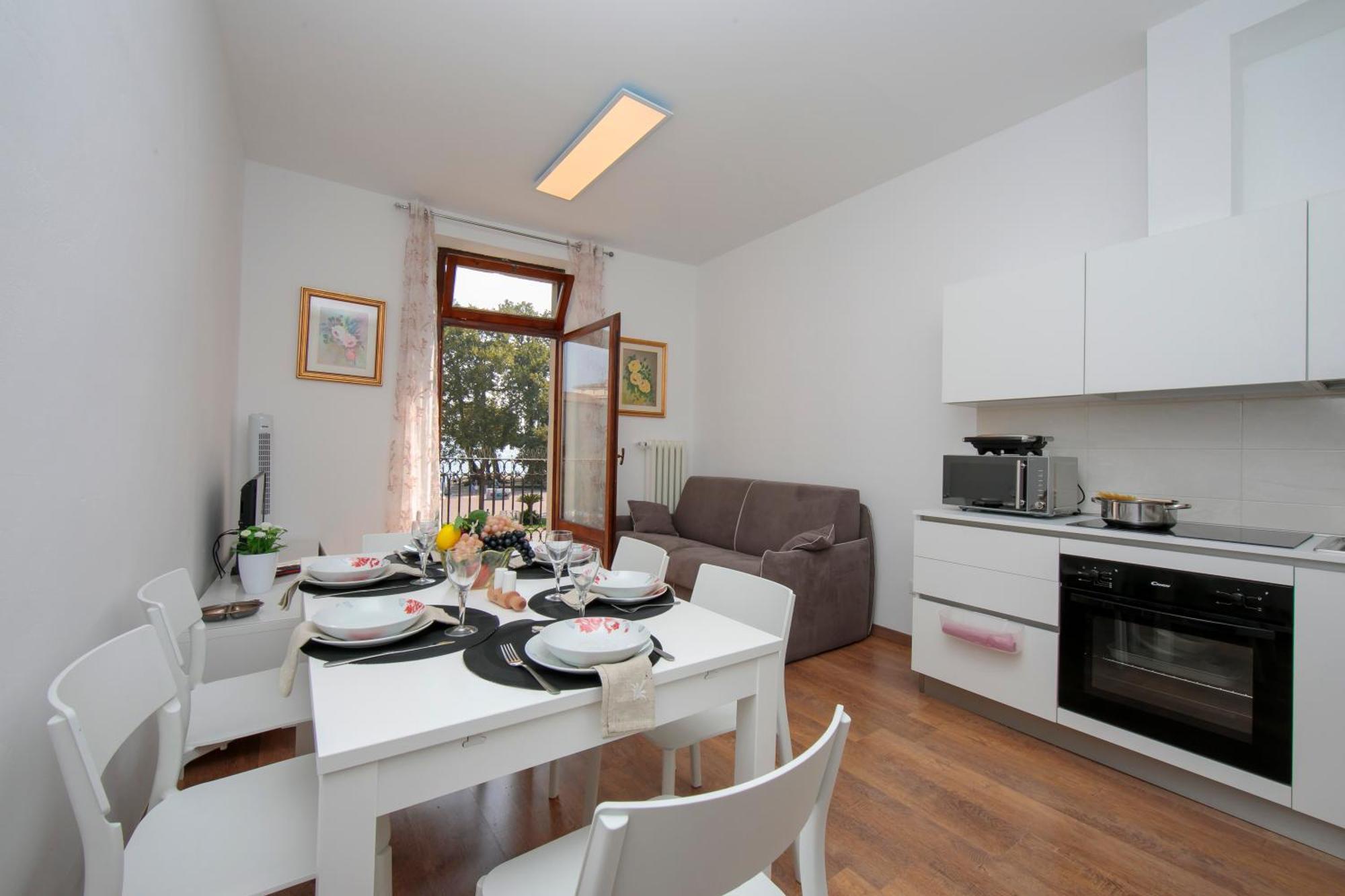 Residenza Rocca Del Lago - Happy Rentals Riva del Garda Exterior foto